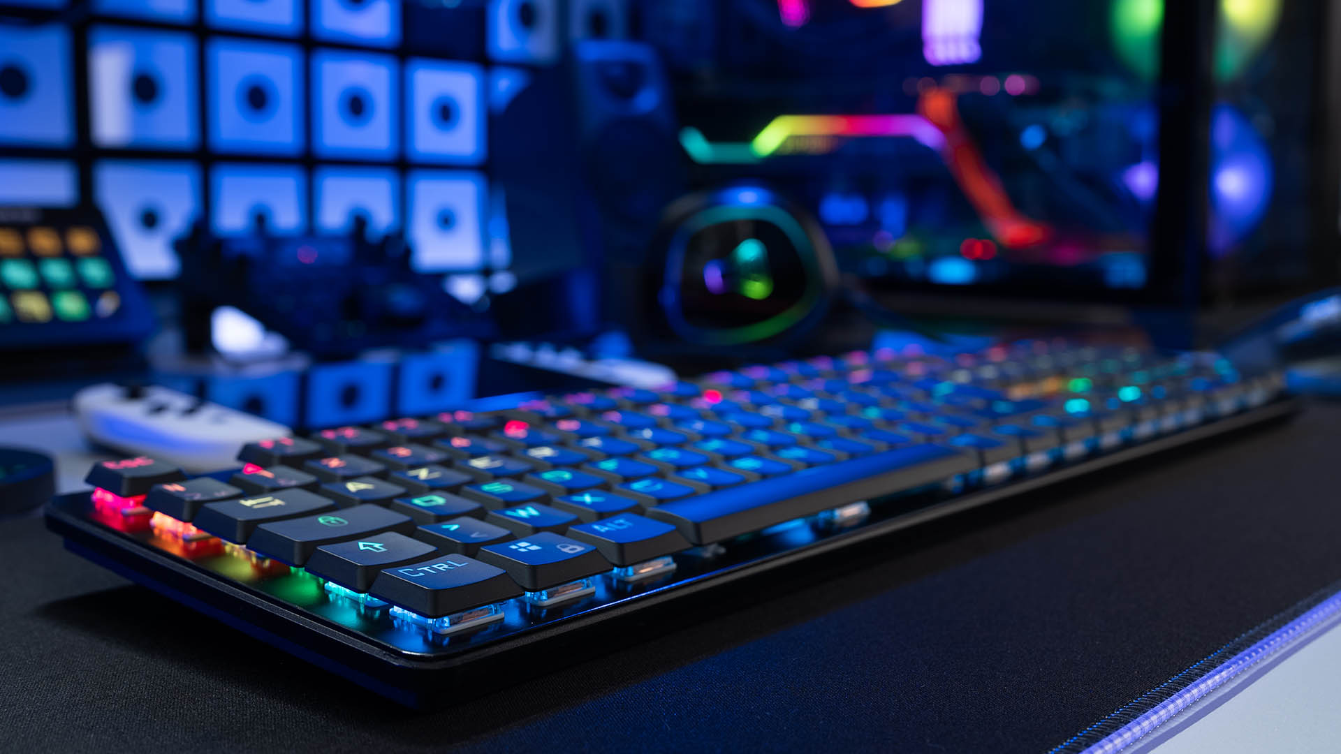Teclados Mecánicos vs Teclados de Membrana