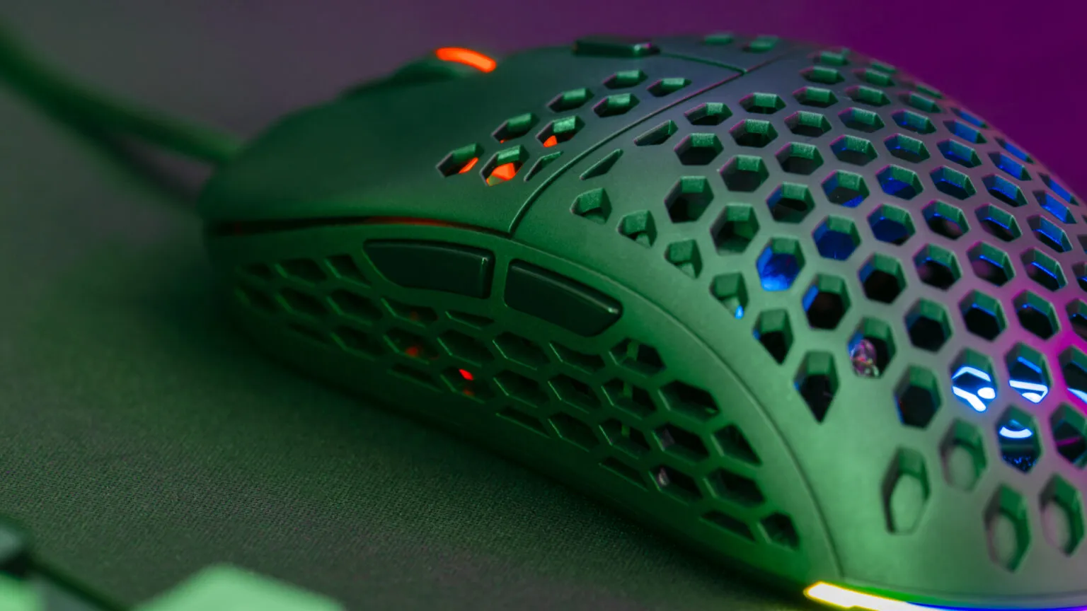 The G-Lab - Kult Oxygen - Souris Gamer Filaire Haute Performance 12 800 DPI - Batterie Longue Durée, RGB 100% Personnalisable, 6 Boutons Programmables, Ambidextre – Noire - New