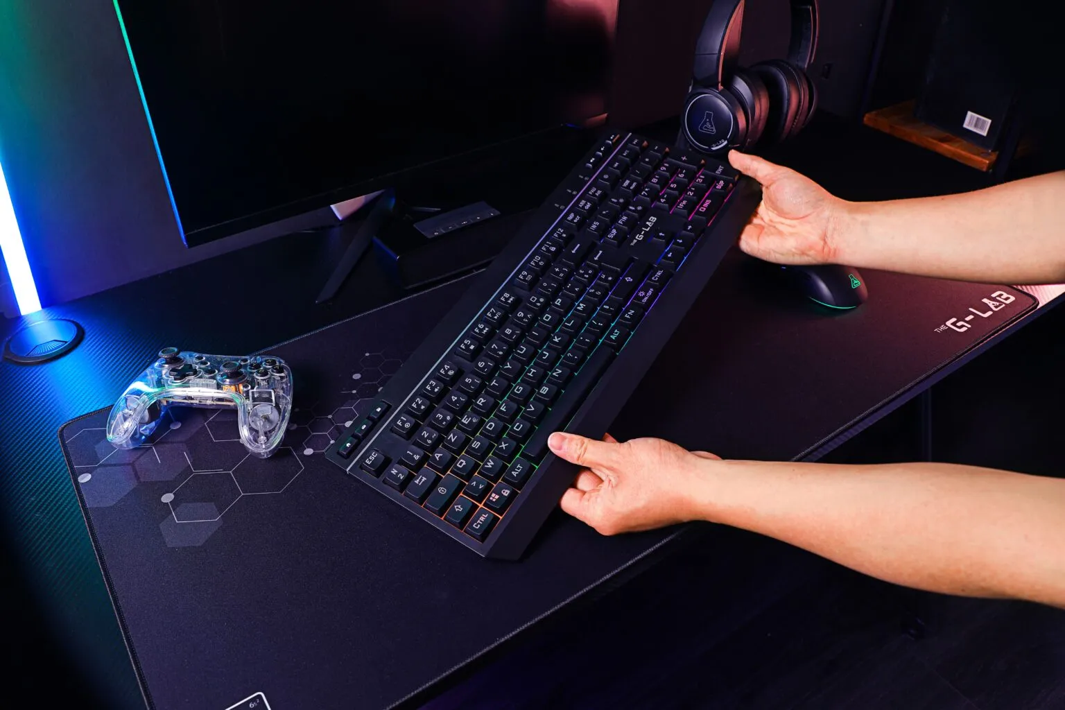 The G-Lab - KEYZ TUNGSTEN EX - Clavier Gaming Membrane Silencieux - AZERTY FR - Triple Mode (2.4GHz, BT, Filaire) - RGB et Macros personnalisables - Logiciel dédié - Clavier Gamer PC/PS4/PS5/XBOX